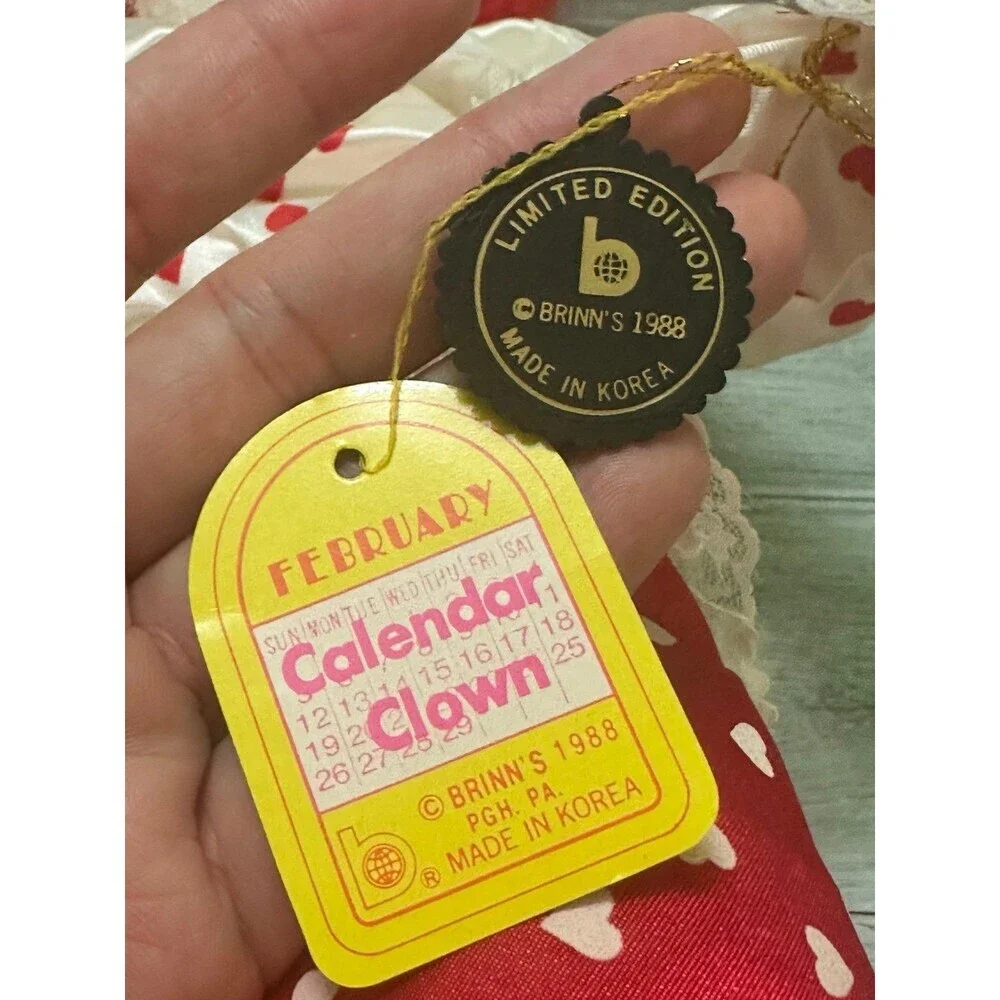 BRINN’S calendar limited edition Red Heart-Print Clown Doll
